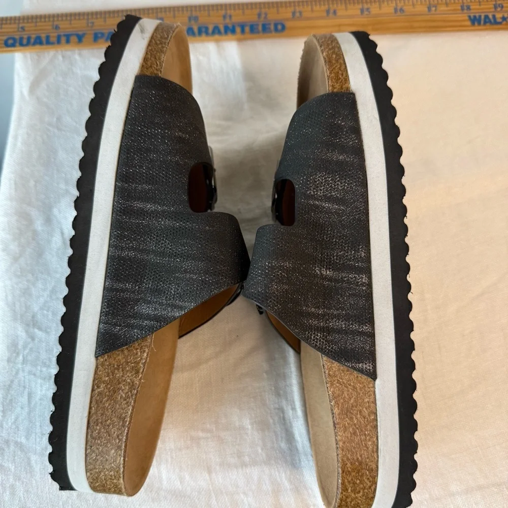 Black Sparkling Boutique Corkys‎ Sandals cork footbed size 6
